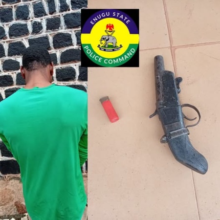 Police detain armed robbery suspect, recover pistol