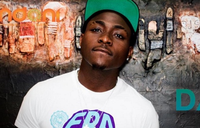 BREAKING: Davido raises the alarm, says soldiers trying to block him from entering Osun for guber election