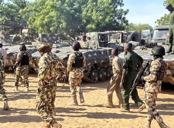 Troops kill scores of terrorists in failed attack on Mandaragirau base