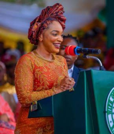 Health Insurance: Gov Mbah’s wife enrols 868 pregnant women