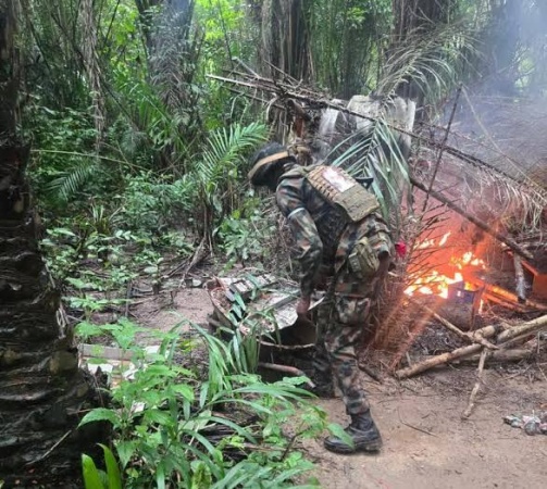 Troops dismantle IPOB/ESN camps in Anambra, kill 3