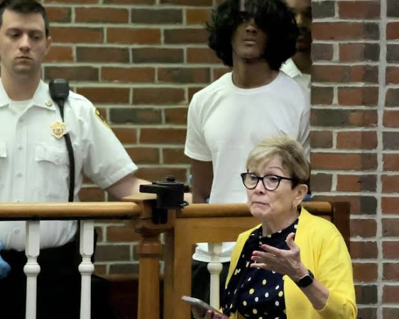 US: How 17-year-old boy allegedly killed mother, brother after ChatGPT searches