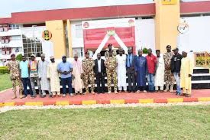 3 Division Commander engages Mangu communities, calls for peace between Mhagavul and Fulani