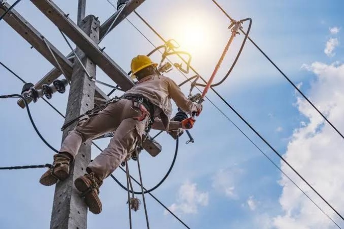Electricity worker dies of electrocution in Enugu
