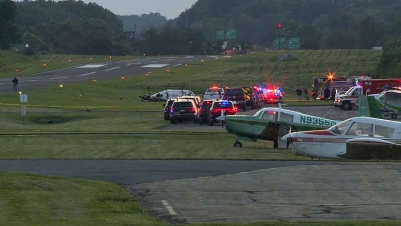 1 dead, 2 injured after Pennsylvania state police helicopter and small plane collide