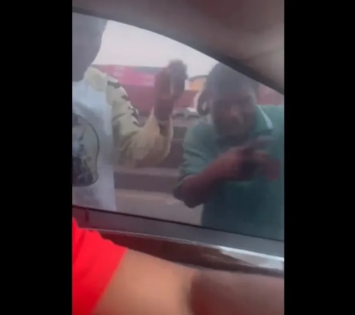 Police arrest six after viral video of ‘area boys’ harassing Lagos motorists