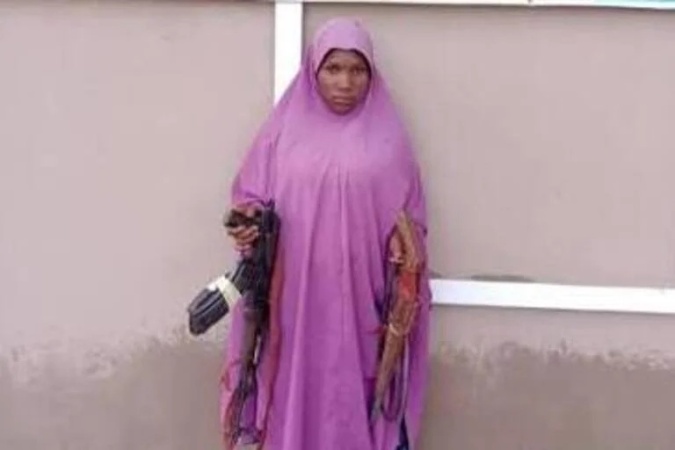 Troops arrest female gunrunner in Plateau, recover AK-47 rifle, magazines