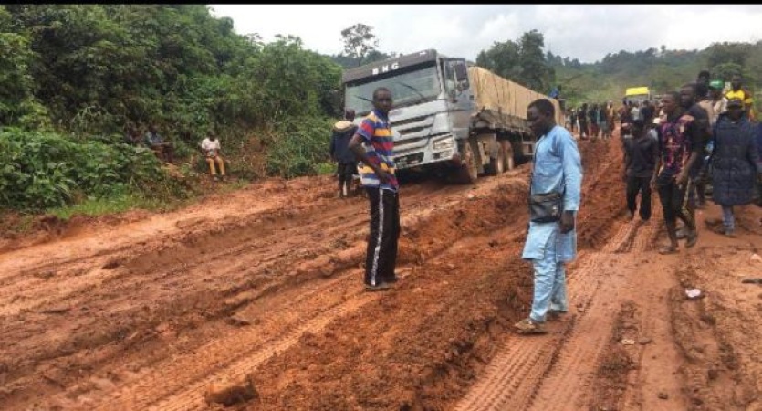 Gridlock: Nigeria’s economy takes a hit as hundreds of loaded trailers stranded in Ekiti