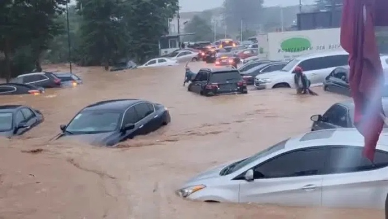 Abuja submerged: ‘We have not seen anything like this before’