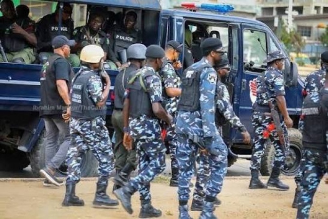 Five arrested for alleged assault on police constabulary in Ogun
