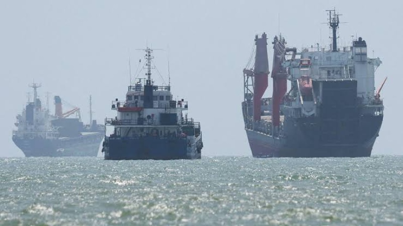 China hits out at 'illegal' new US sanctions on Iran and trading partners