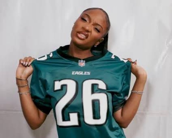Ayra Starr to debut at NFL London game halftime show