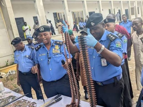 Kaduna Police nab gun runner, recover AK-49 rifles, RPG ammunition