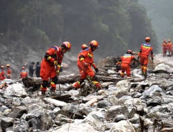 Nepal-Tibet disaster: Death toll hits 750 as over 3,000 remain missing 