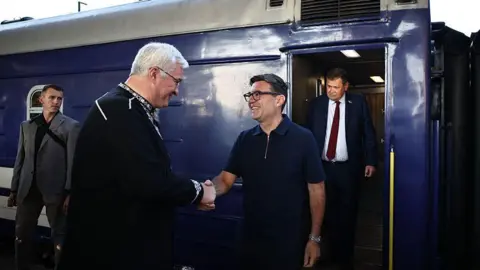 Burnham to hand long-range missile blueprints to Zelensky as he visits Kyiv
