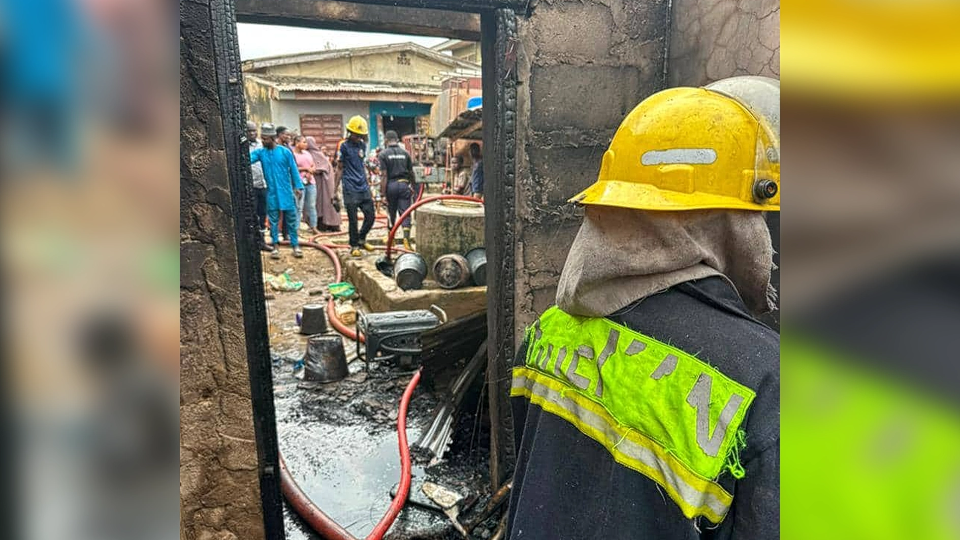 Ibadan: Cooking gas sparks fire in eight-room house