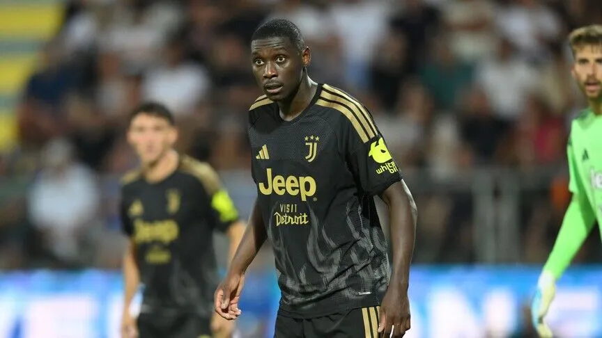 Rabiot inspires Milan as Rossoneri, Juventus open Serie A with away wins