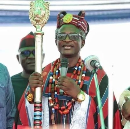 Idoma paramount ruler nullifies chieftaincy titles conferred by ward head