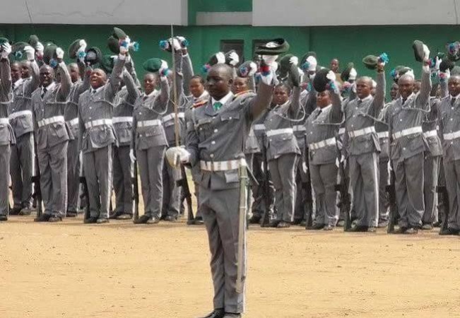 Customs schedules final screening for Sept 7–19