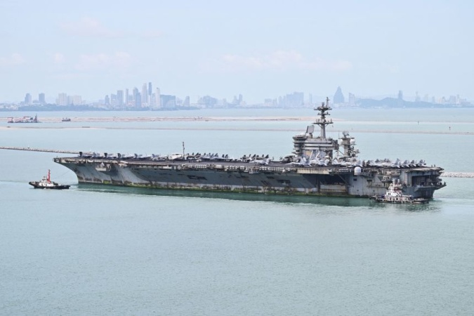 Aircraft carrier USS Abraham Lincoln arrives in Thailand after months of combat in Middle East