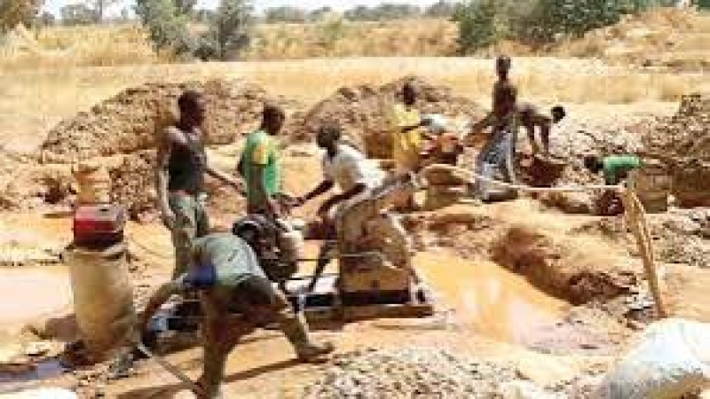 Ebonyi community halts operations of mining company over alleged CDA breach, warns of violence