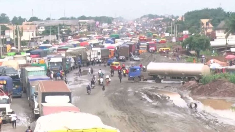Traffic eases on Benin-Agbor Road as remedial works begin