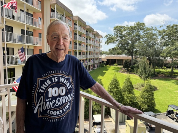 Former professor, 100, takes university classes, shares 5 longevity tips