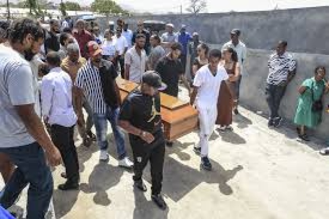 Cape Verde mourns 25 bus crash victims, most of them children and teenagers