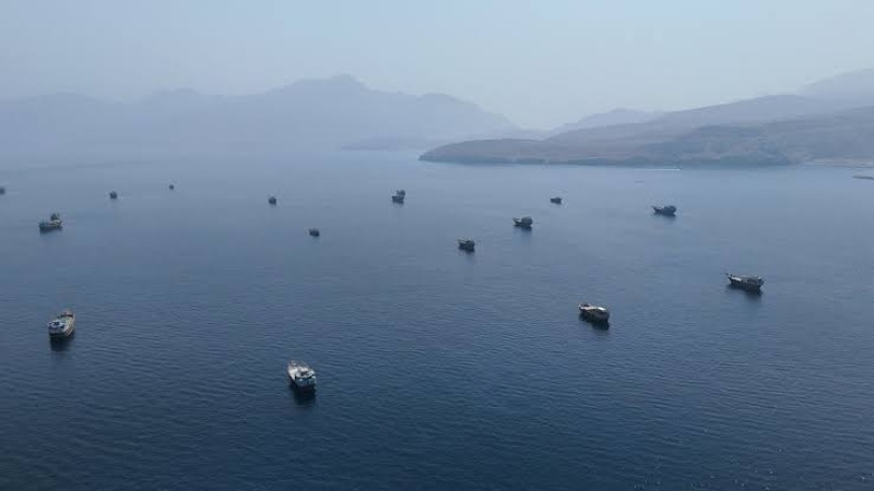 Hormuz traffic slows after Iran threatens retaliation for US attacks