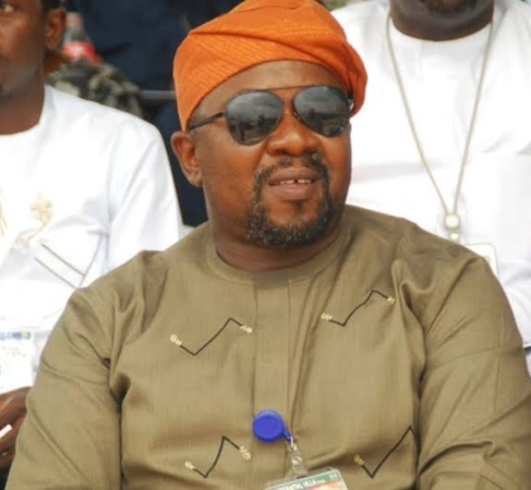 Tinubu mourns media aide