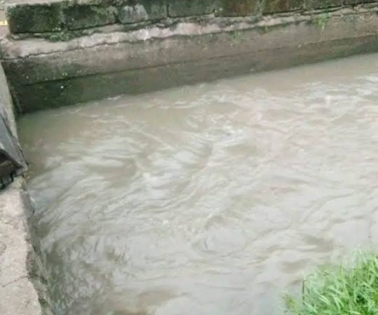Flood sweeps away school boy, girl in Abuja, Abia