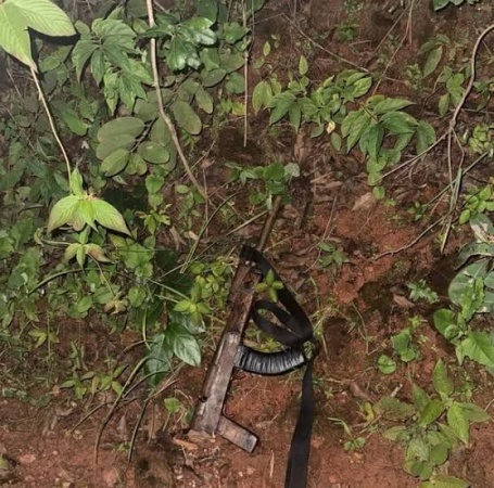 Troops gun down kidnapper, recover locally fabricated rifle made in Plateau