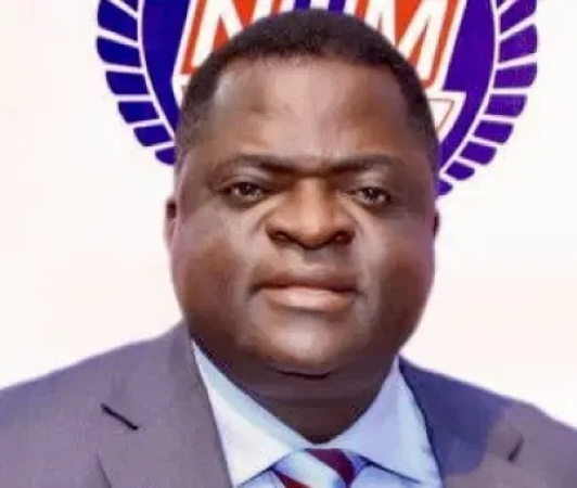 Commissioner slumps in Abuja, dies