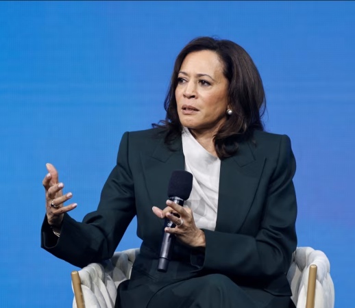 Barack Obama, Kamala Harris call for government action on AI development