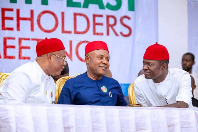 Six governors risk travel ban