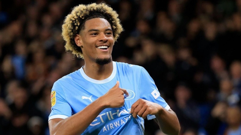 'Just the beginning' — Samba, 17, steals Man City show