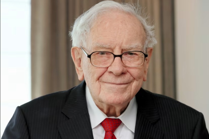Warren Buffett steps down as chairman of Berkshire Hathaway