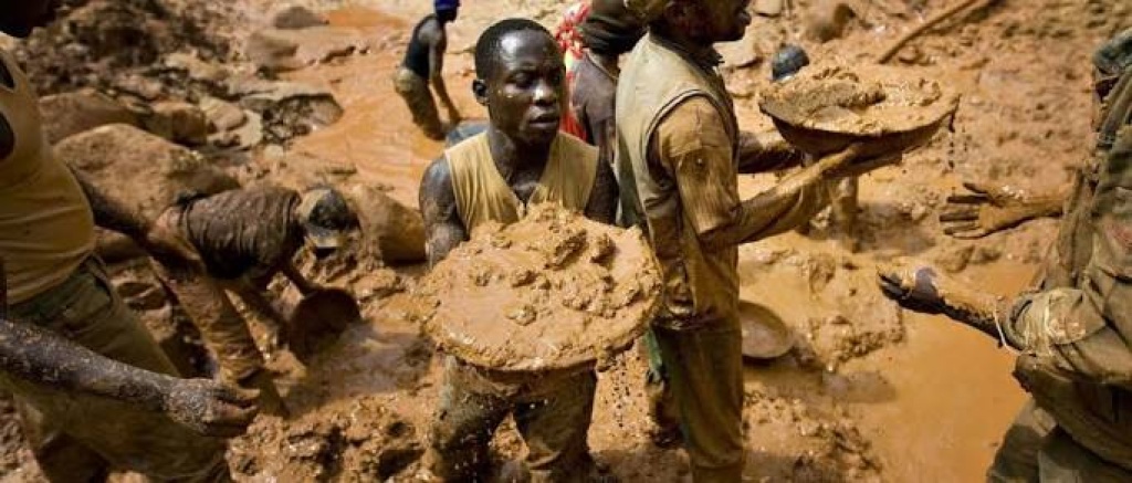 Five alleged illegal miners die in Taraba pit collapse