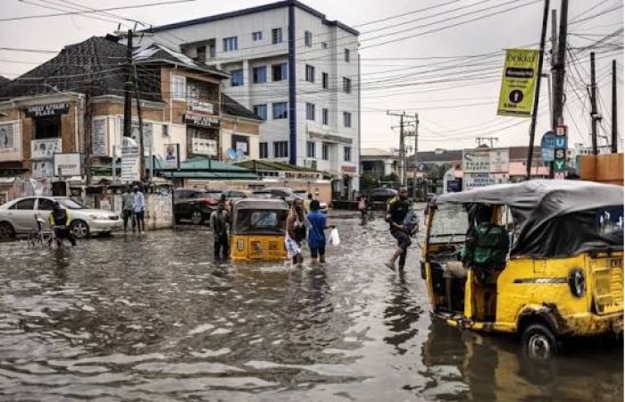 Lagos directs immediate relocation of residents in flood-prone areas to higher grounds