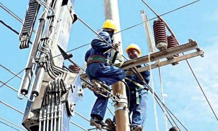 Electricity workers threaten nationwide shutdown over alleged assault by soldiers