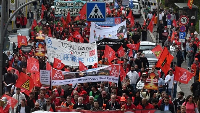 German auto workers stage nationwide protests over job cuts, plant closures