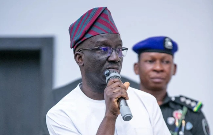 Edo blames Obaseki for bad roads, cites substandard work