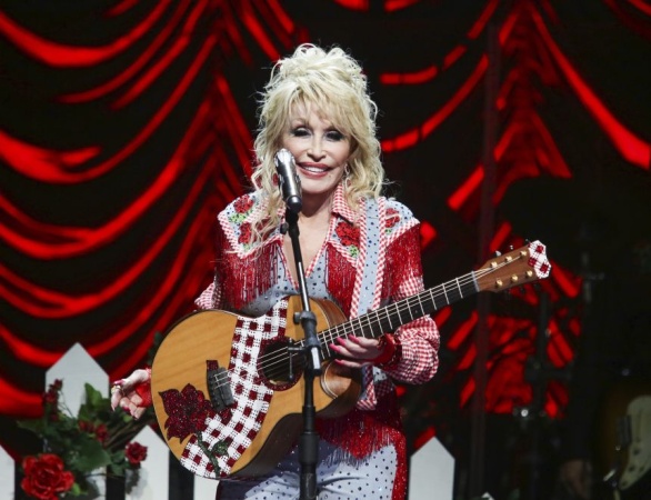 Dolly Parton’s estate granted temporary restraining order against singer’s nephew