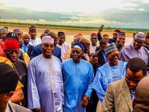 Atiku visits Minna, donates N20m to families of deceased miners