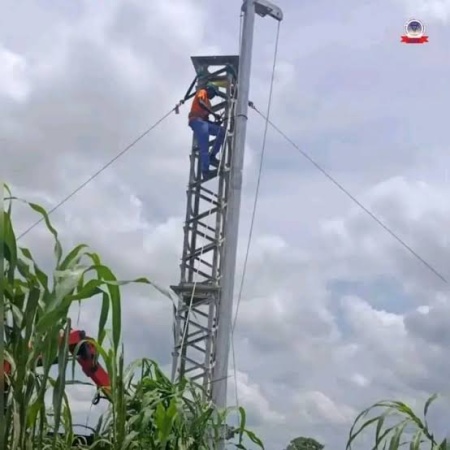 TCN dismantles collapsed tower, moves ERS to site for Kainji-Birnin Kebbi line restoration