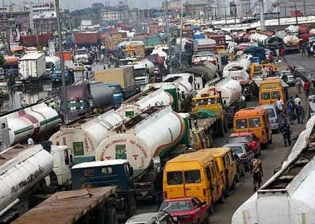 LASG moves to tackle resurgent Apapa, Lekki-Epe gridlock