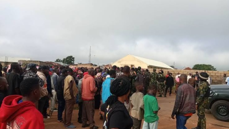 Protest as gunmen kill vigilantes in Plateau