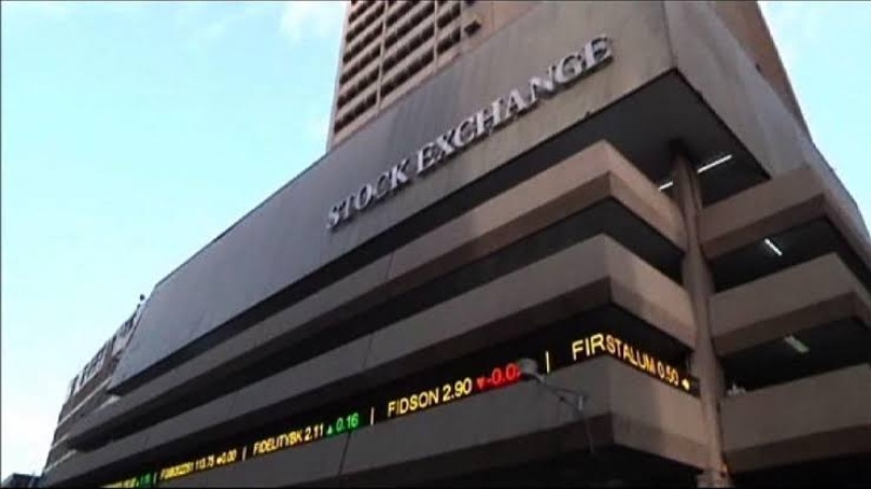 Fidelity leads FTSE stocks gain as bank trading surges
