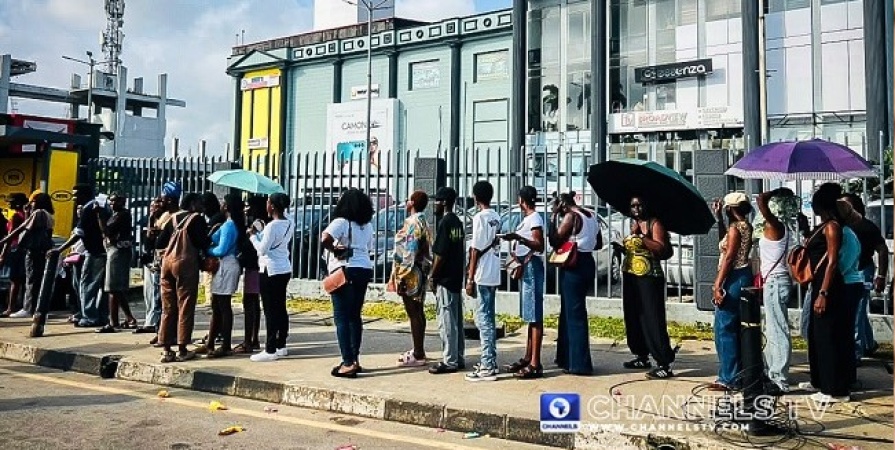 Black Market: Crowd troops into TBS for Guinness World Record Film Screening Attempt