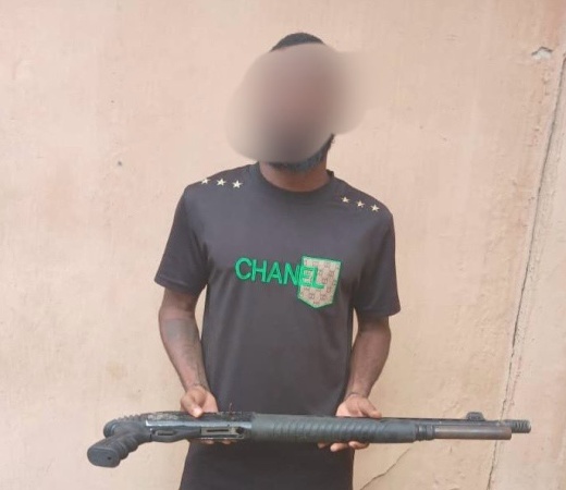 Abia Police arrest suspected cultist over iPhone 17 fraud, recover pump-action shotgun